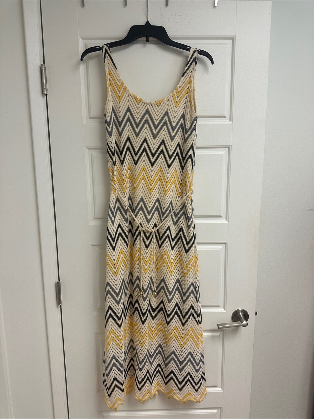 Sleeveless missoni like Dress in Yellow, Gray and & Black